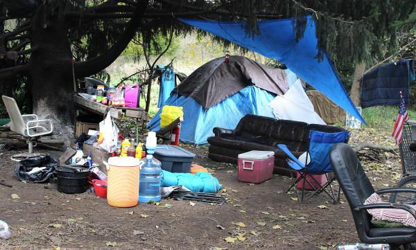 Near downtown Battle Creek, this camp hosted over a dozen people, including children.