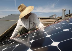 Solarpanels.jpg.CROP.promovar-mediumlarge