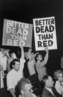 Anti-Communist demonstrators show their  support of Sen. Eugene McCarthy and HUAC. 